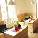 3be埃因霍温背包客住宿加早餐旅馆 旅馆 *