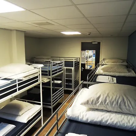 3be Backpackers Bed & Breakfast *