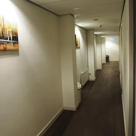 3be Backpackers Bed & Breakfast