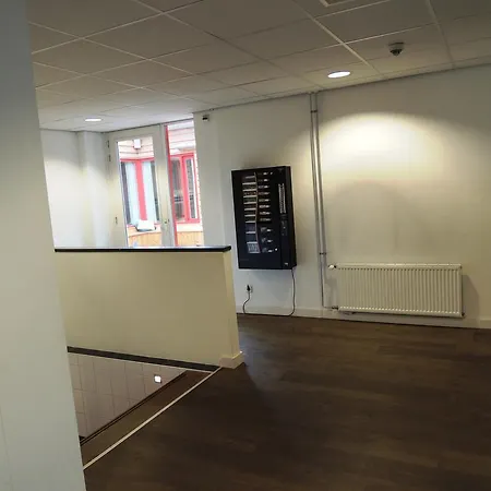 3be埃因霍温背包客住宿加早餐旅馆 旅馆