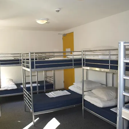 3be Backpackers Bed & Breakfast Hostel *