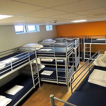 3be Backpackers Bed & Breakfast *