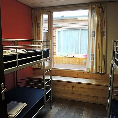 3be Backpackers Bed & Breakfast Hostel *