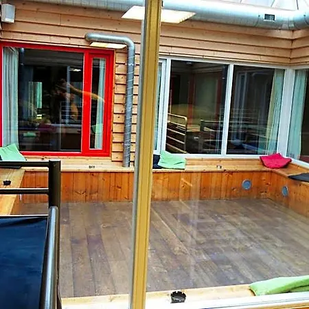 3be Backpackers Bed & Breakfast *