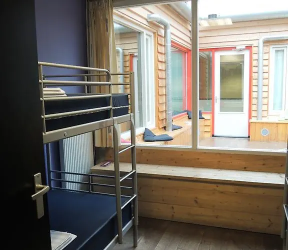 3be Backpackers Bed & Breakfast Hostel *