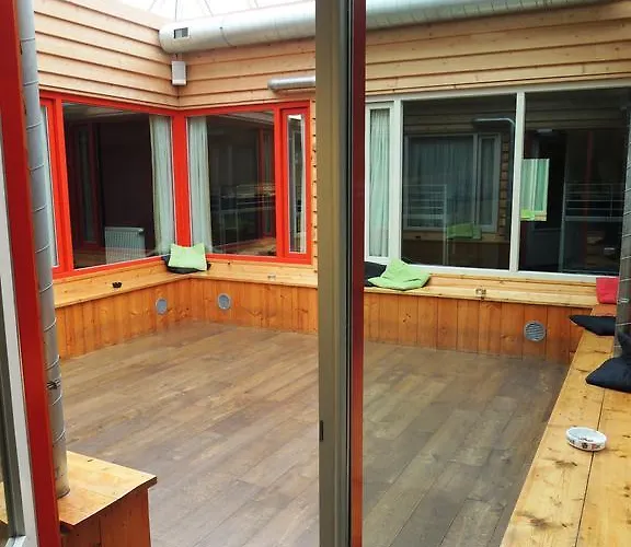 3be Backpackers Bed & Breakfast Hostel *