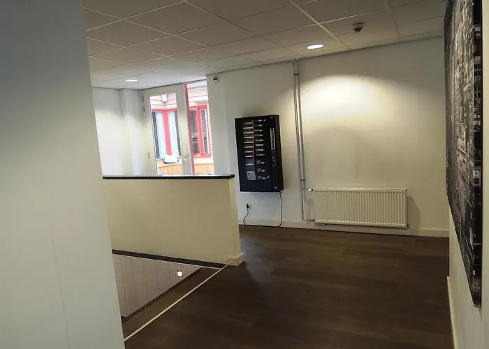 3be Backpackers Bed & Breakfast Hostel