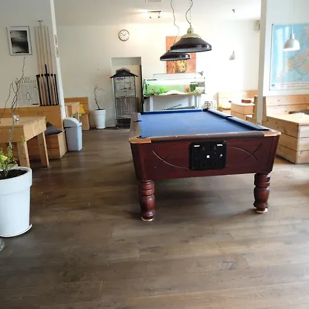 Hostel 3be Backpackers Bed & Breakfast