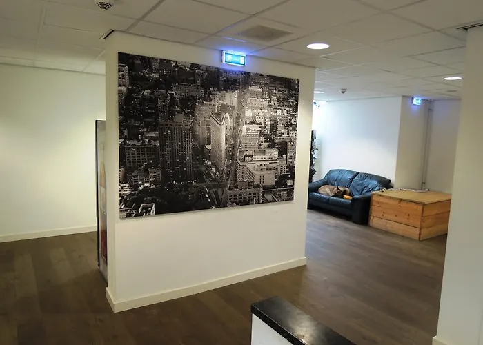 3be Backpackers Bed & Breakfast